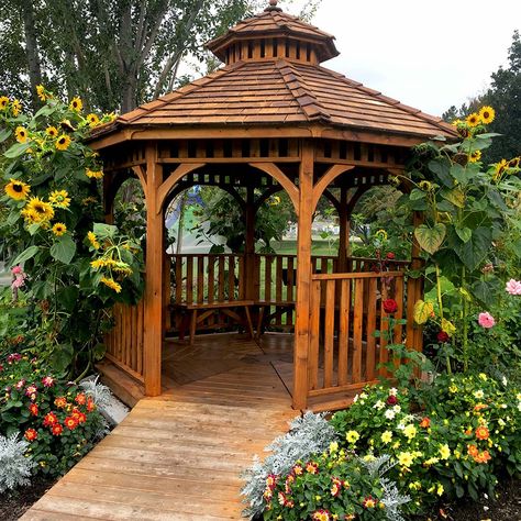 Octagon Gazebo, Gazebo Pictures, Round Gazebo, Enclosed Gazebo, Gazebo Lighting, Permanent Gazebo, Gazebo On Deck, Diy Gazebo, Gazebo Roof