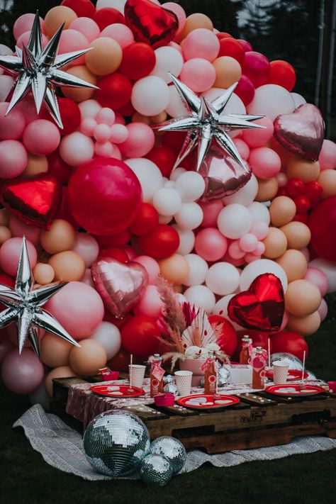 Galentine’s Day Cookie Party – Valentine’s Day Styled Shoot – Karrah Creative Events | karrahcreative.com Valentines Disco, Galentines Day, Cookie Party, Creative Event, Disco Balls, Custom Woodworking, Heart Candy, Balloon Arch, Vw Bus