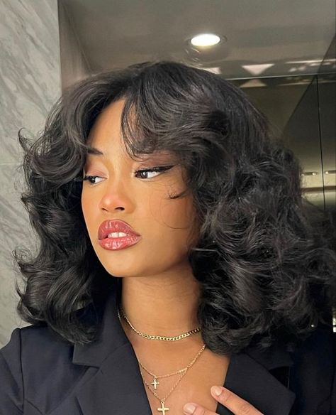 Long Hairstyles With Bangs Black Women, Shaggy Haircut Black Women, Black Woman 70s Hair, Sew In Hairstyles Sza, Layered Lob Black Women, Short Layered Haircuts For Black Women, Prom Hairstyles Black People, C Part Wig, Mitch Match Outfits