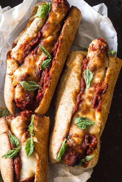 Mozzarella Italian Sausage Sandwiches Italian Sausage Sandwiches, Sausage Sandwich Recipes, Italian Sausage Sandwich, Sausage Sandwich, Sausage Sandwiches, Italian Sausage Recipes, Italian Street, Sausage And Peppers, Easy Cheesy