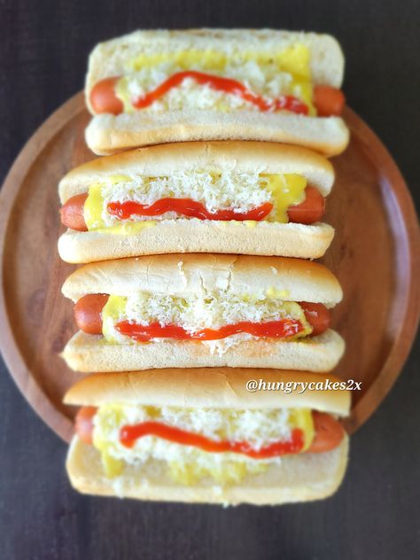 JOLLY HOT DOG (copy cat) - Tita Becky Chicago Dog Recipe, Hot Dog Sauce Recipe, Barbeque Pork, Hot Dog Sauce, Chicago Dog, Sandwich Spread, Special Sauce, Yellow Foods, Copycat Recipe