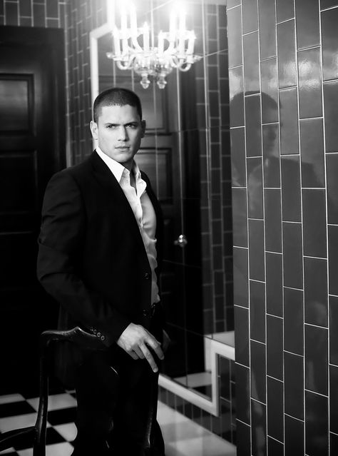 Wentworth Miller Prison Break, Leonard Snart, Michael Scofield, Francisco Lachowski, Wentworth Miller, Prison Break, The Perfect Guy, Famous Men, Smash Book