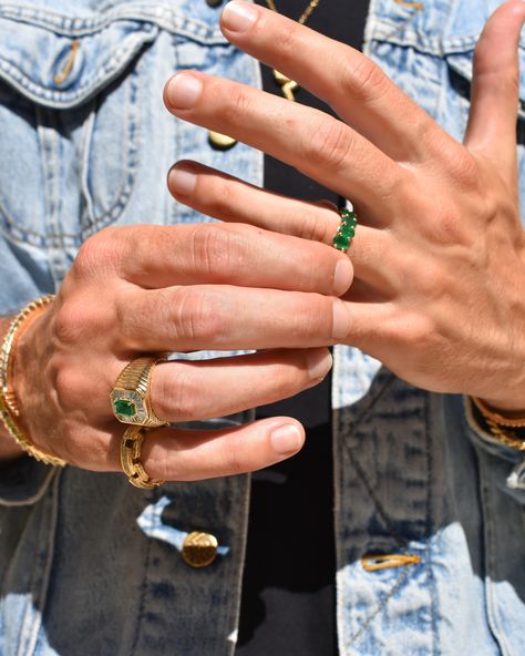 Antique Mens Rings, Mens Bracelet Gold Jewelry, Thick Gold Chain, Mens Ring Designs, 18k Gold Bracelet, Mens Gold Bracelets, Yellow Gold Wedding Band, Gold Work, Jewelry Lookbook