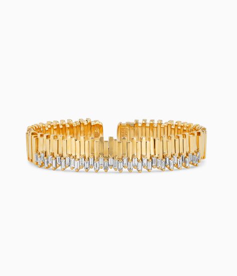 Suzanne Kalan’s new gold jewellery | Wallpaper Convertible Jewellery, Jewellery Wallpaper, Gold Jewellery Wallpaper, Convertible Jewelry, Beautiful Jewelry Diamonds, Neck Pieces Jewelry, Abstract Jewelry, High Jewellery, Suzanne Kalan