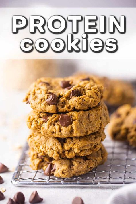 Vegan Protein Cookies, Protein Chocolate Chip Cookies, Peanut Butter Protein Cookies, Protein Chocolate, Six Sisters Stuff, Healthy Cookie Recipes, Peanut Butter Protein, Cookie Calories, Protein Cookies