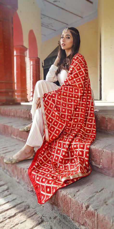 "Look into my eyes and see my soul, I am true by my heart🧡 and have nothing that's foul". Wear this understated crimson red phulkari dupatta by Mystic Loom that has captivating embroidery adorning it, which will make you look ethereal in ethnic! Give the perfect beginning to your bridal journey! 😍 Shop now:https://www.mysticloom.com/collections/dramatic-divas-phulkaris/products/roseate-phulkari-dupatta Visit us:www.mysticloom.com #MysticLoom #Phulkari #RedDupatta #Roseate #Bride #Queen #Glamor Phulkari Dupatta, Look Into My Eyes, Everyday Fashion Outfits, Crimson Red, My Soul, My Eyes, My Heart, Everyday Fashion, Loom