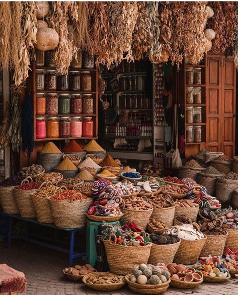 Morocco Market, Moroccan Market, Morocco Food, Red City, Visit Marrakech, Morocco Style, Marrakech Travel, Shanty Town, Spice Island