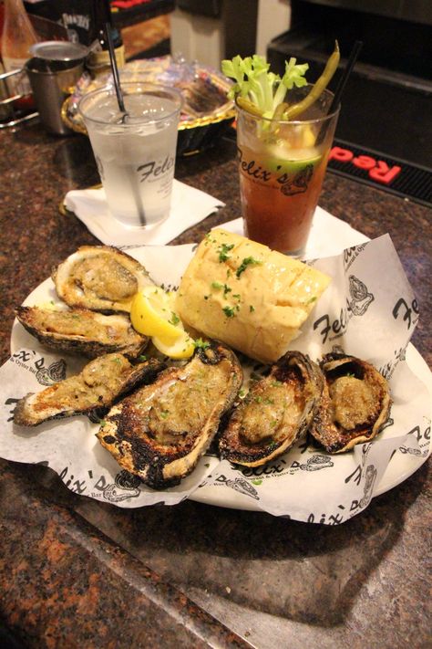 Baked Oysters, New Orleans Food, New Orleans Christmas, Weekend In New Orleans, Nouvelle Orleans, Photography Hobby, Louisiana Seafood, New Orleans Vacation, New Orleans Recipes