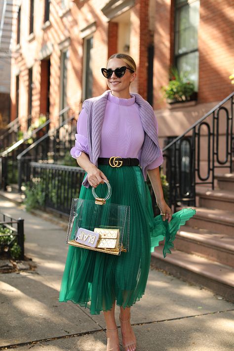 LILAC & GREEN // COLOR COMBINATIONS – Atlantic-Pacific Green Dress Outfit, Scarf Print Dress, Tulle Skirts Outfit, Green Color Combinations, Colour Combinations Fashion, Color Combos Outfit, Color Blocking Outfits, Color Combinations For Clothes, Moda Chic