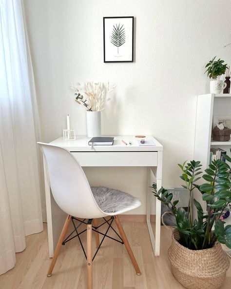 A clean and simple look that fits just about anywhere.  You can combine it with other desks or drawer units in the MICKE series to extend your work space. The clever design at the back hides messy cables. Really Small Desk, Ikea Working Space, Mini Desk Bedroom, Micke Table Ikea Ideas, Small Desk Area Ideas, Small Ikea Desk, Micke Ikea Desk Ideas, Desk For Small Bedroom, Work Desk In Bedroom