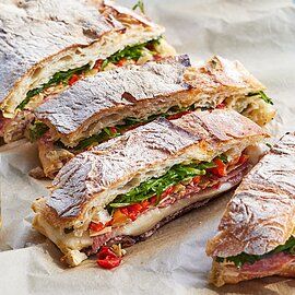 Muffaletta Recipe, Muffaletta Sandwich, Grilled Sandwich Recipe, Marinated Artichoke Hearts, Grilled Sandwiches, Pressed Sandwich, Picnic Sandwiches, Italian Grill, Cold Cut