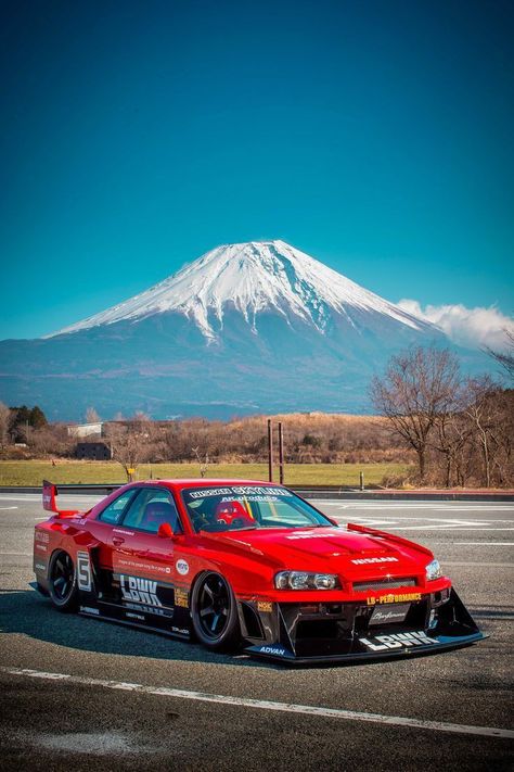 Red Jdm Wallpaper, Jdm Cars Wallpapers, Aesthetic Car Wallpapers, Kereta Sport, Japan Wallpaper, Tuned Cars, Car Dream, R34 Skyline, Jdm Wallpaper