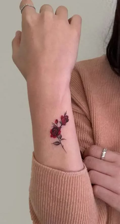 11 Unique Small Rose Tattoo Ideas for Females - That Grateful Soul Minimalist Rose Tattoo, Coloured Rose Tattoo, Colorful Rose Tattoos, Miniature Tattoos, Tattoos On Wrist, Yellow Rose Tattoos, Rose Hand Tattoo, Petit Tattoo, Rose Tattoos For Women