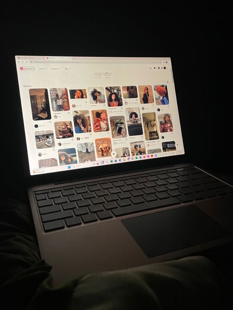 Pinterest boards, pinterest ideas, pinterest board ideas, late night post, aesthetic, aesthetically pleasing, computer with Pinterest pins Pinterest Laptop Aesthetic, Pinterest On Laptop Aesthetic, Laptop Night Aesthetic, Pinterest Home Page Aesthetic, Pintrest Board Aesthetic Ideas, Pinterest Boards Aesthetic, Pinterest Account Aesthetic, Late Night Aesthetic Bedroom, Computer Pics