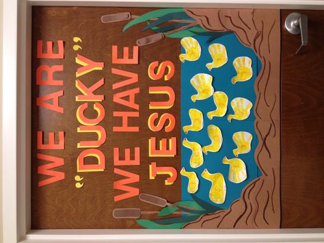 Duck Door Decorations Classroom, Duck Theme Classroom Decor, Rubber Duck Classroom Theme, Duck Bulletin Board Ideas, Duck Themed Classroom, Easter Classroom Door, Apple Tree Farm, Classroom Door Decorating, Lucky Ducks