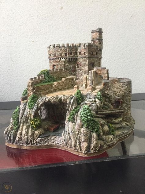 Castle Diorama, Model Castle, Castle Crafts, Cardboard Castle, Dracula Castle, Small Castles, Hampshire England, Garden Pond Design, Tree Carving