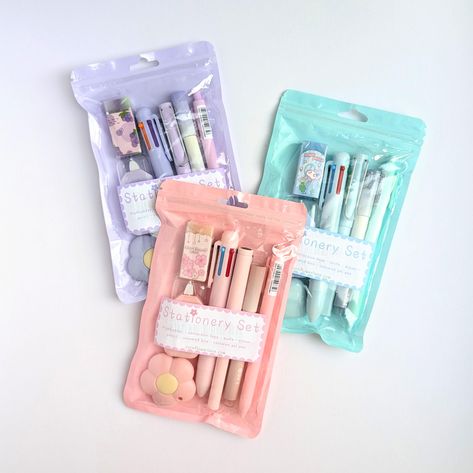 These stationery sets are perfect for school, office or home. Available in 3 pastel colours. The kit includes - - highlighter - correction tape - retractable knife - eraser - pencil - coloured biro - coloured gel pen Cute School Stationery With Pen Holders, Retractable Knife, Multicolor Everyday Stationery With Pen Holders, Kawaii Stationery With Pen Holders For Everyday Use, Kawaii Rectangular Stationery For Everyday Use, Stationary Supplies Kawaii Pen Shop, Eraser Pencil, Stationery Obsession, Correction Tape