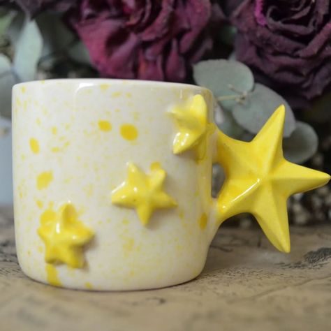 Feel like a star while drinking your coffee. #etsy #star #coffeecup #coffemug #coffee #ceramica #ceramic #handmade #gift #special Ceramic Mug Ideas, Star Pottery, Star Mug, Star Ceramic, Clay Mugs, Ceramic Handmade, Pottery Classes, Pottery Designs, Ceramic Pot