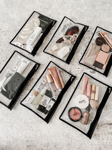 Travel | travel organization | travel essentials | travel tips | travel pouches | travel inspiration Clear Makeup Bag Aesthetic, Travel Makeup Organization, Organization Pouches, Pouch Organization, Travel Cosmetic Bag Organizers, Skincare Bag, Travel Beauty Essentials, Clear Travel Bag, Travel Pouches