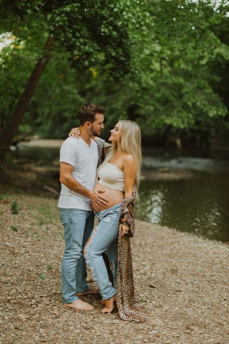 37 Week Wildflower Maternity Shoot – Hunter Premo Creek Maternity Pictures In Jeans, Ripped Jeans Maternity Shoot, Maternity Photography Greenery, Maternity Photos In Creek, Maternity Outfits For Photoshoot Summer, Hunter Premo Maternity, Maternity Creek Pictures, Bra Maternity Pictures, Maternity Pictures In Creek