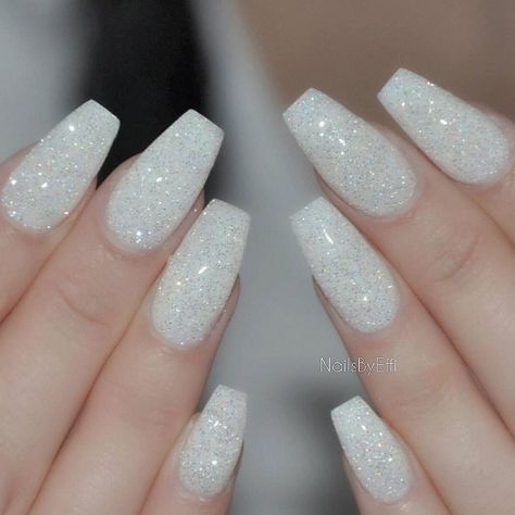 White Sparkly Acrylic Nails, White Sparkly Nails, White Sparkle Nails, Sparkly Acrylic Nails, White Gel Nails, White Coffin Nails, Glitter Nails Acrylic, Christmas Gel, White Glitter Nails