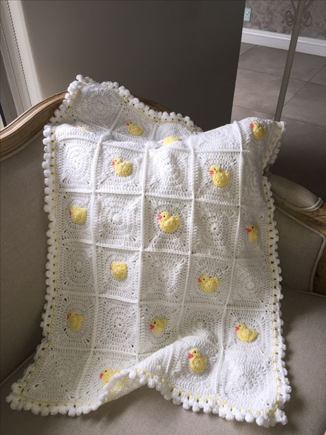 Little Duck Blanket by Sarah Jane Designs Crochet Duck Granny Square, Crochet Blanket Cute, Crochet Duck Blanket, Duck Granny Square, Duck Blanket, Baby Blanket Ideas, Crochet Baby Projects, Crochet Square Blanket, Crocheted Blanket