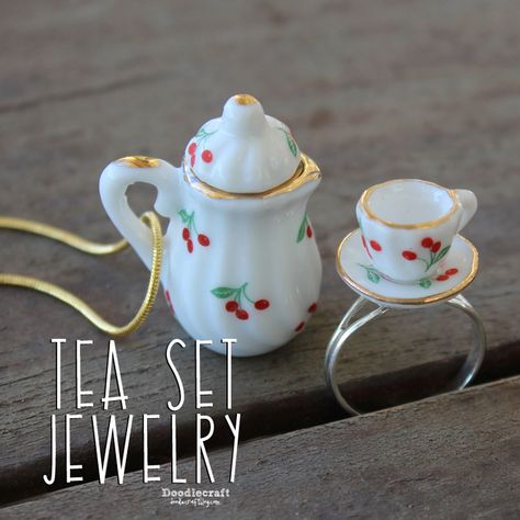 Jewelry Making For Kids, Teapot Jewelry, Headbands Diy, Cupcake Hats, Heirloom Ring, Tea Jewelry, Buy Wholesale Jewelry, Beauty Necklace, Buying Gold