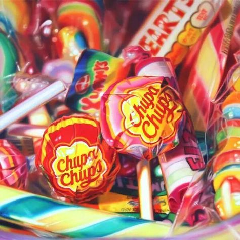 Sarah Graham Art, Candy Drawings, Candy Suckers, Confectionary Art, Sweets Art, Sarah Graham, Hyper Realism, Woman Inspiration, Food Patterns