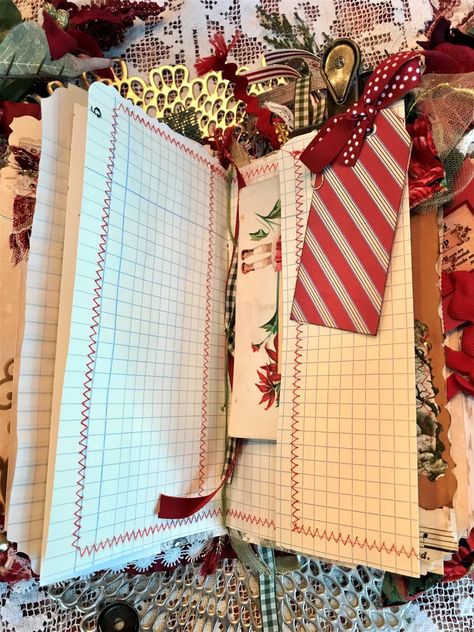 Loaded Vintage Christmas Fabric Junk Journal - Glitter & Glam Fabric Junk Journal, Fiber Collage, Christmas Journals, Altered Composition Books, Sewing Journal, Paper Portfolio, Scrapbook Christmas, Christmas Junk Journal, Vintage Christmas Crafts