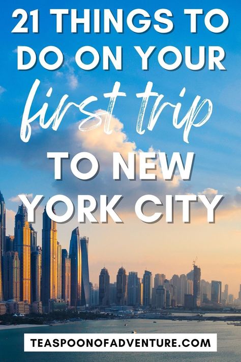 FIRST TIME VISIT TO NEW YORK CITY: Check out 21 things to do on your first visit to New York City, including where to stay, when to go and top tips for enjoying your first trip to NYC! #newyork #newyorkcity #nyc #travel #travelitinerary #broadway #brooklyn Nyc Must Do, Nyc Itinerary, Trip To Nyc, Trip To New York, Visit New York City, Nyc Travel, Visiting Nyc, Go To New York, New York City Travel