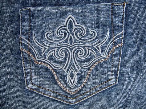 Jean Pocket Vintage Jeans Pockets, Jean Pocket Designs Diy, Y2k Jean Pockets, Jean Back Pocket Design, Artemis Embroidery, Jeans Pocket Embroidery, Jean Pocket Embroidery, Jeans Back Pocket Design, Sew Jeans