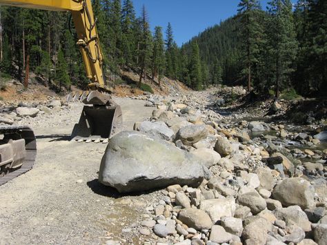 From Shasta, Tehama and other far Northern California Counties, these creek and river Washed Boulders are used for patios, walkways, walls, steps, and landscaping. These are wonderful naturally looking clean stone to use for ponds or pools. Water Washed is smooth and gray and also comes in tan. Rock is sold by the ton in End-dump loads or on pallets on flatbed loads. Siding For Houses, Stone Siding Panels, Sandstone Rock, Rock Quarry, Rock Quarries, Faux Stone Panels, Faux Walls, Stone Panels, Stone Siding