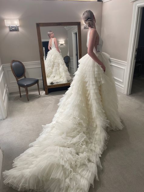 Kleinfeld Bridal wedding gown Say Yes To The Dress Kleinfeld, Rivini Wedding Dress, Kleinfeld Dresses, Gok Wan, Stella York Wedding Dress, Say Yes To The Dress, York Aesthetic, Kleinfeld Bridal, Stella York