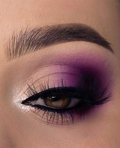 ❤ Expert tips for how to do makeup that looks fresh, flawless, and perfectly natural—in other words, like you aren't ... Follow me @savanemakeup #makeup #makeuplovers #makeuptutorial #makeupideas #makeupartist Mascara Hacks, Mekap Mata, Makeup Tip, Purple Eye Makeup, Makeup Tutorial Eyeshadow, Purple Makeup, Smink Inspiration, Eye Makeup Steps, Makijaż Smokey Eye