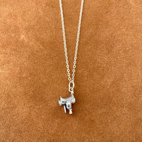 S925 stamped 16” chain Sterling silver chain and charm Country Necklaces, Western Fashion Jewelry, Country Necklace, Nike Clothes, Jewelry Western, Cloud Shoes, Cowgirl Bling, School Clothes, Dope Jewelry