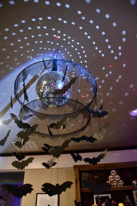 Family Friendly Halloween Party, Disco Halloween, Boo Bash, Bachelorette Theme, Disco Decorations, Spooky Decorations, Casa Halloween, Bachelorette Themes, Hal Decor