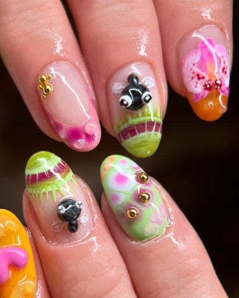 Venus Fly Trap Nails, Plant Nail Art, Trap Nails, California Nails, Hard Gel Nails, Fly Trap, Little Shop Of Horrors, Painted Nail Art, Venus Fly Trap