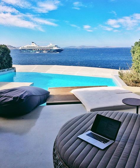 Laptop Lifestyle, Morning View, Luxury Lifestyle Dreams, Travel Work, Billionaire Lifestyle, Digital Nomad, Dream Job, Travel Lifestyle, Luxury Life