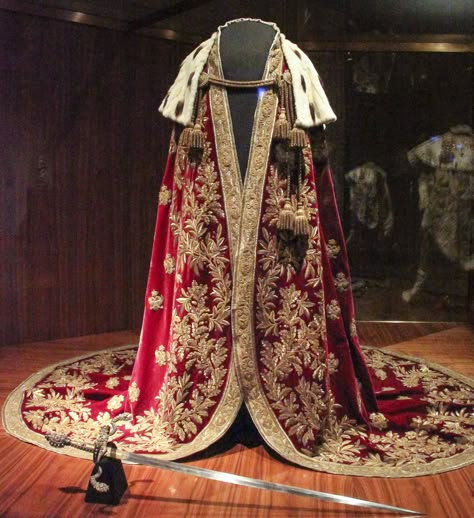 Mantle of the Austrian Emperor | by Kotomi_ Coronation Robes, Court Dresses, Royal Clothing, Napoleon Bonaparte, Royal Dresses, Royal Jewels, Historical Costume, Historical Dresses, Crown Jewels