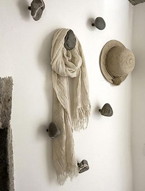 "rock hooks" Diy Hat Rack, Smart Tiles, Wood Hangers, Nice Place, Luxury Interior Design, Stone Art, 인테리어 디자인, Diy Inspiration, Coat Rack