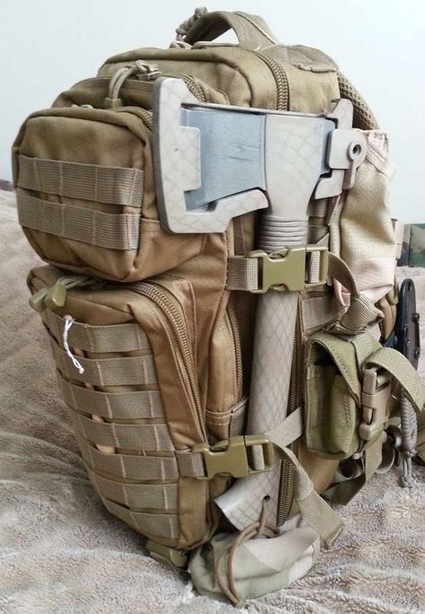 Survival Backpack, Tac Gear, Apocalypse Survival, Survival Equipment, Survival Techniques, Tactical Survival, Tactical Backpack, Tactical Bag, Survival Life