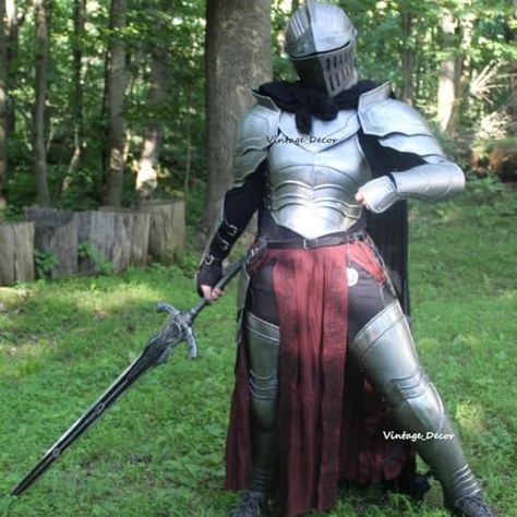 Armour Women Lady Knight, Buff Lady, Lady Armor, Knight Lady, Armour Reference, Female Armour, Armor Female, Corset Ideas, Full Body Armor