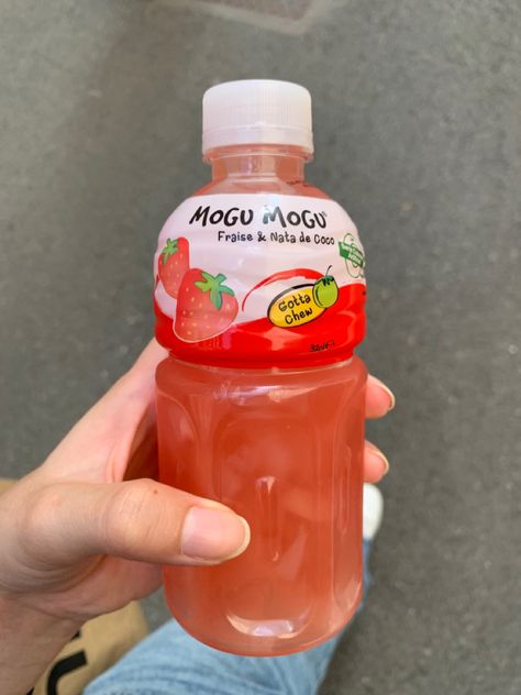 Mogu Mogu Strawberry, Mogu Mogu Drink, Mogu Mogu, Oc Board, Red Food, Printable Stickers, Oats, Food Ideas, Drinks