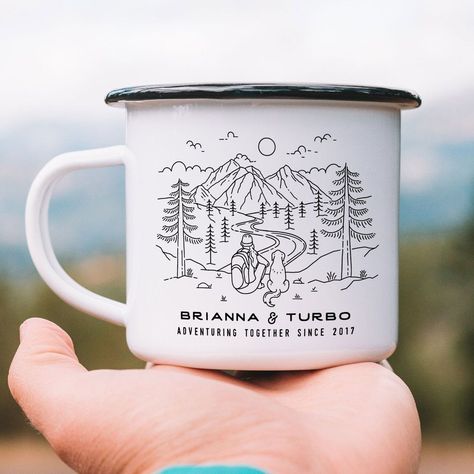 The perfect camping mug for hot chocolate, coffee or tea. Our ceramic mug is microwave and dishwasher safe. Ideas Negocios, Camp Mugs, Coffee Mug Designs, Camp Mug, Black Rims, Camping Mug, Enamel Mug, Mug Printing, Canine Companions