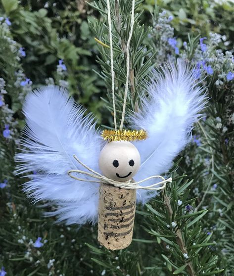 Cork Angels Ornaments, Angel Ornaments Diy Easy, Wine Cork Angels, Cork Angels, Christmas Cork Ornaments, Angel Ornaments Diy, Wine Cork Crafts Christmas, Cork Crafts Christmas, Cork Ideas