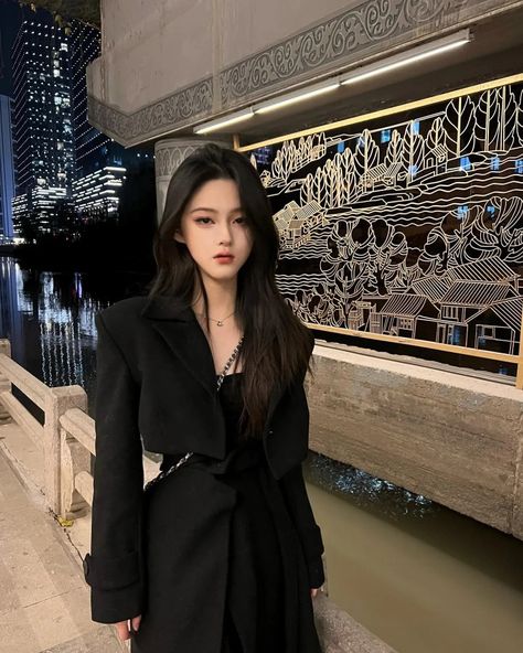 Style Korea Dress, Ulzzang Dress Formal, Black Outfit Korean, Aesthetic Korean Outfits, Kore Ulzzang, Korea Dress, Dress Korea, Girls Black Dress, Dress Design Sketches