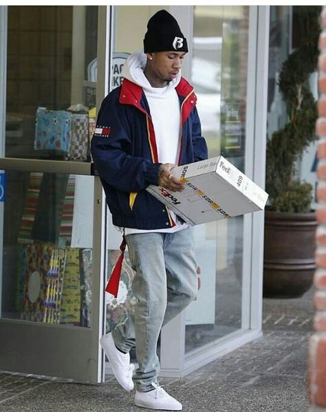 Tyga Tommy Hilfiger Jacket Outfits, 90s Tommy Hilfiger Outfit, Windbreaker Outfit Men, Tommy Hilfiger Outfits Men, Tyga Style, Tommy Hilfiger Outfits, Vintage Tommy Hilfiger Jackets, Outfits With Jordan 1s Fashion Styles, Ruff Ryders