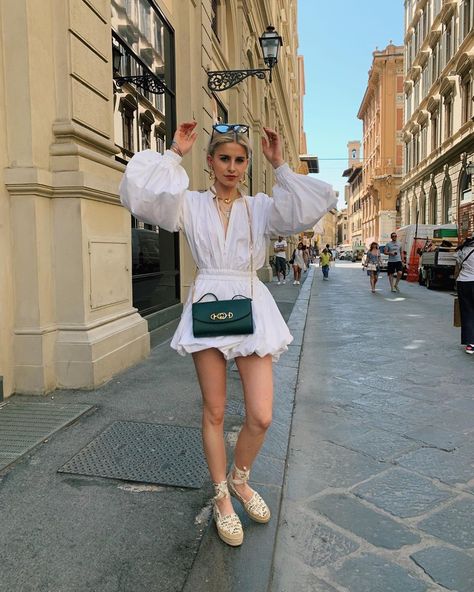 Caroline Daur (@carodaur) • Instagram photos and videos Casual Fall Outfits, Looks Style, Casual Summer Outfits, Mode Inspiration, Spring Summer Outfits, Outfits Casuales, Fashion Inspo Outfits, Cute Dresses, Spring Outfits