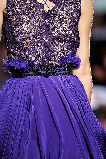 Violet Fashion, Purple Things, Gold Belt, Purple Girls, Couture Details, Prabal Gurung, Purple Lace, Irises, Gorgeous Gowns