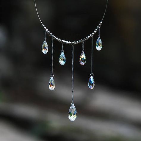 Bijoux Art Nouveau, Wind Chime, Bijoux Diy, Bling Bling, Cute Jewelry, Jewelry Ideas, Wire Jewelry, Crystal Jewelry, Jewelry Inspiration